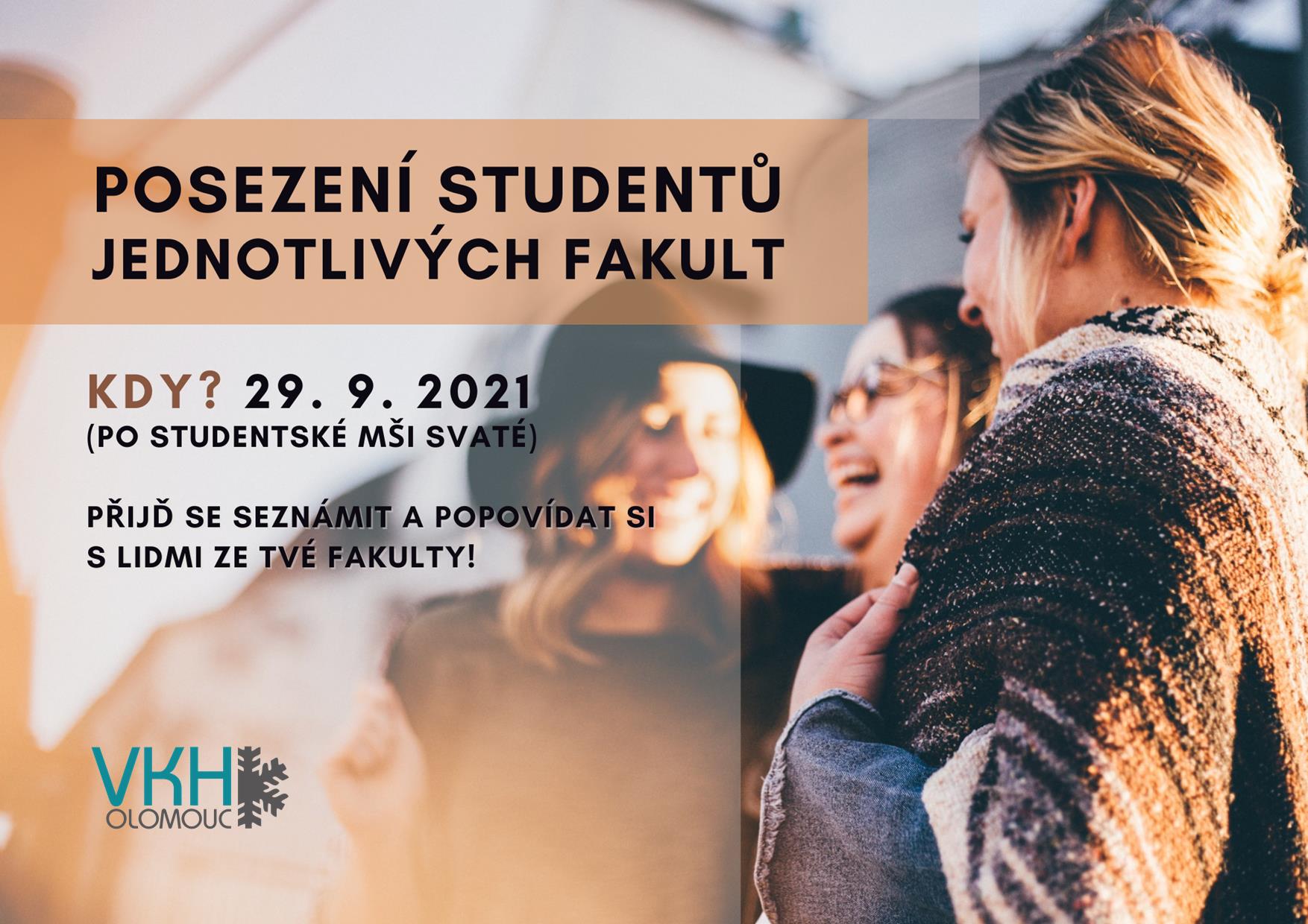 Posezení studentů jednotlivých fakult